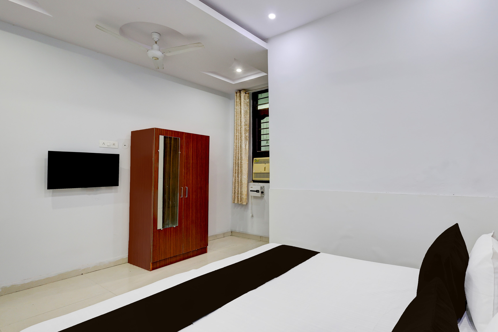 hotel o eden garden faridabad formerly ziva stays