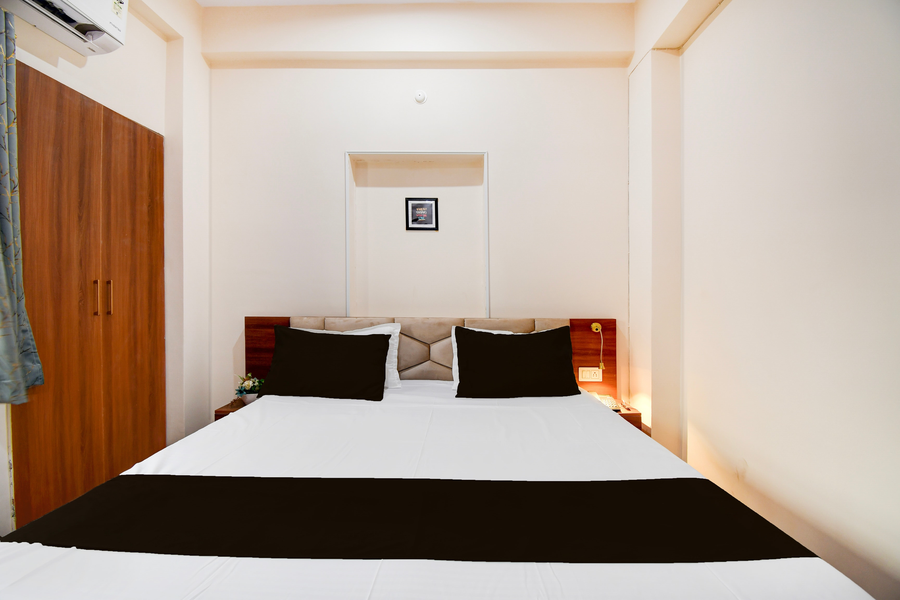super townhouse kumhrar archeological park formerly hotel karuna palace