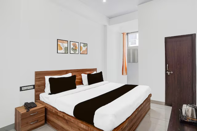 super collection o iskcon temple mansarovar formerly chinar inn