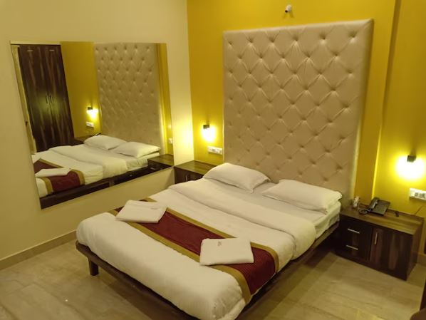 hotel deepak executive