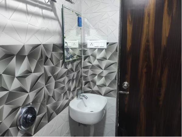 hotel deepak executive
