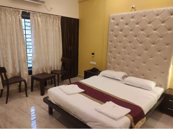 hotel deepak executive
