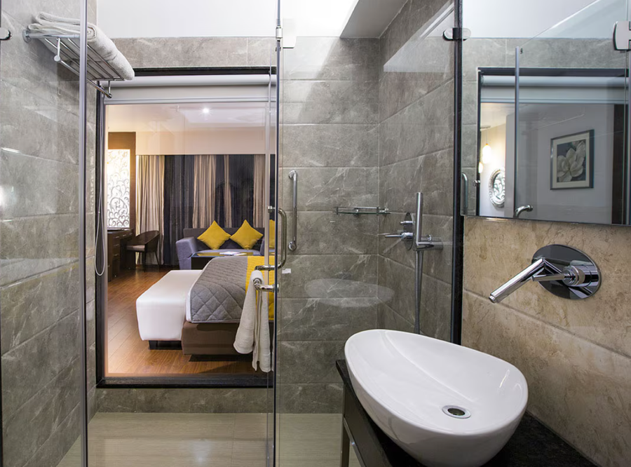 the grand magrath hotel