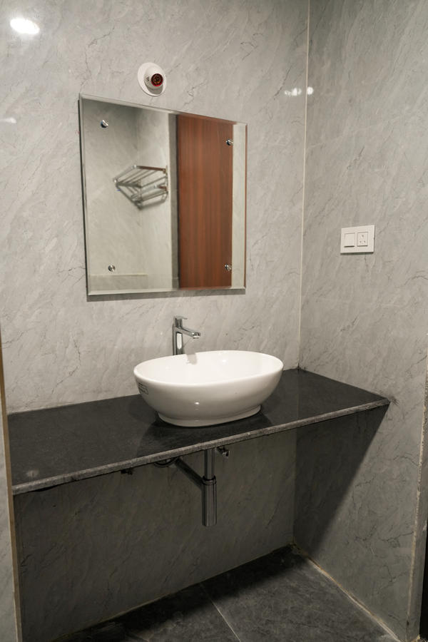 madhura luxury hotel