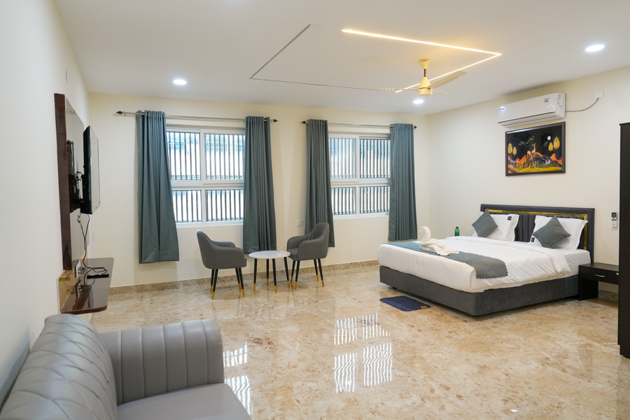 madhura luxury hotel