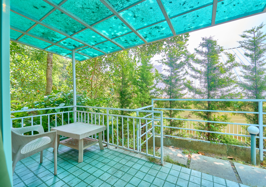 ice mist munnar by voye homes