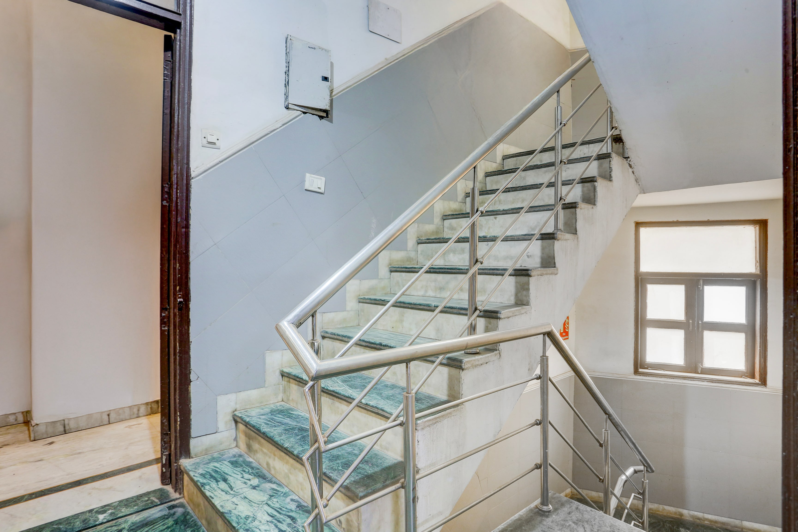 super hotel o east punjabi bagh near metro station