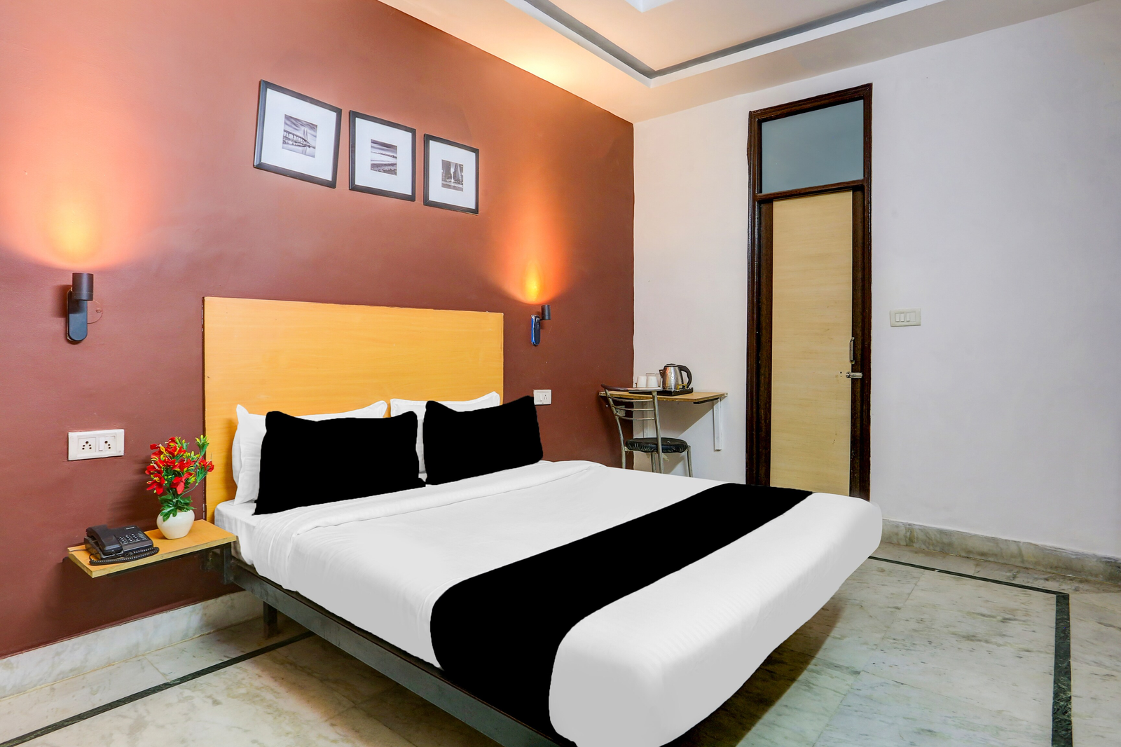 super hotel o east punjabi bagh near metro station