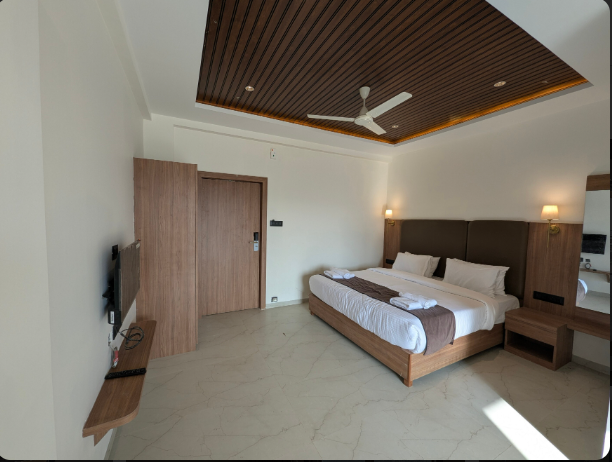 savyasaachi by leela resort mahabaleshwar