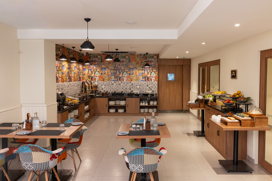 zone by the park new market kolkata