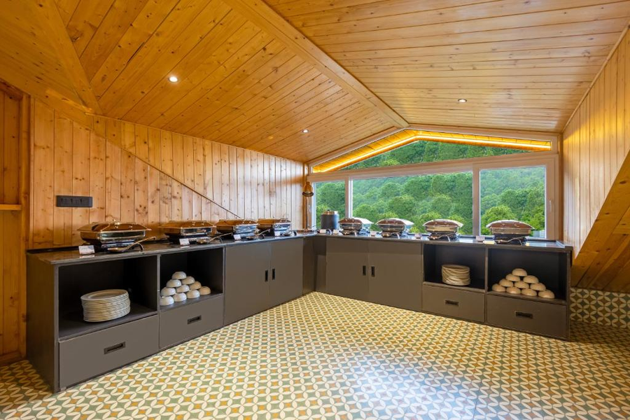 sterling ameris kasauli