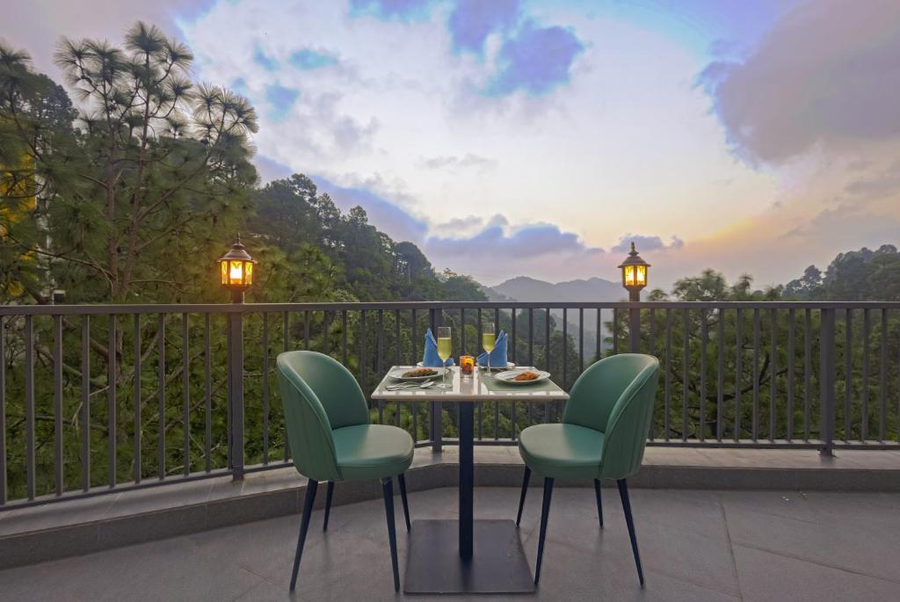 sterling ameris kasauli