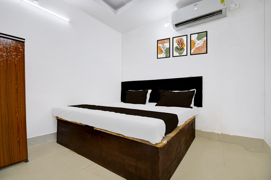 hotel o gaya railway junction formerly family guest house