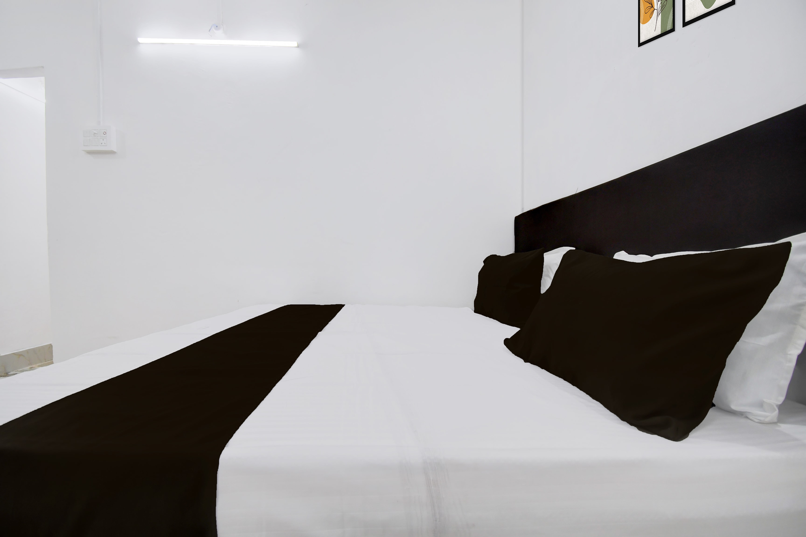 hotel o gaya railway junction formerly family guest house