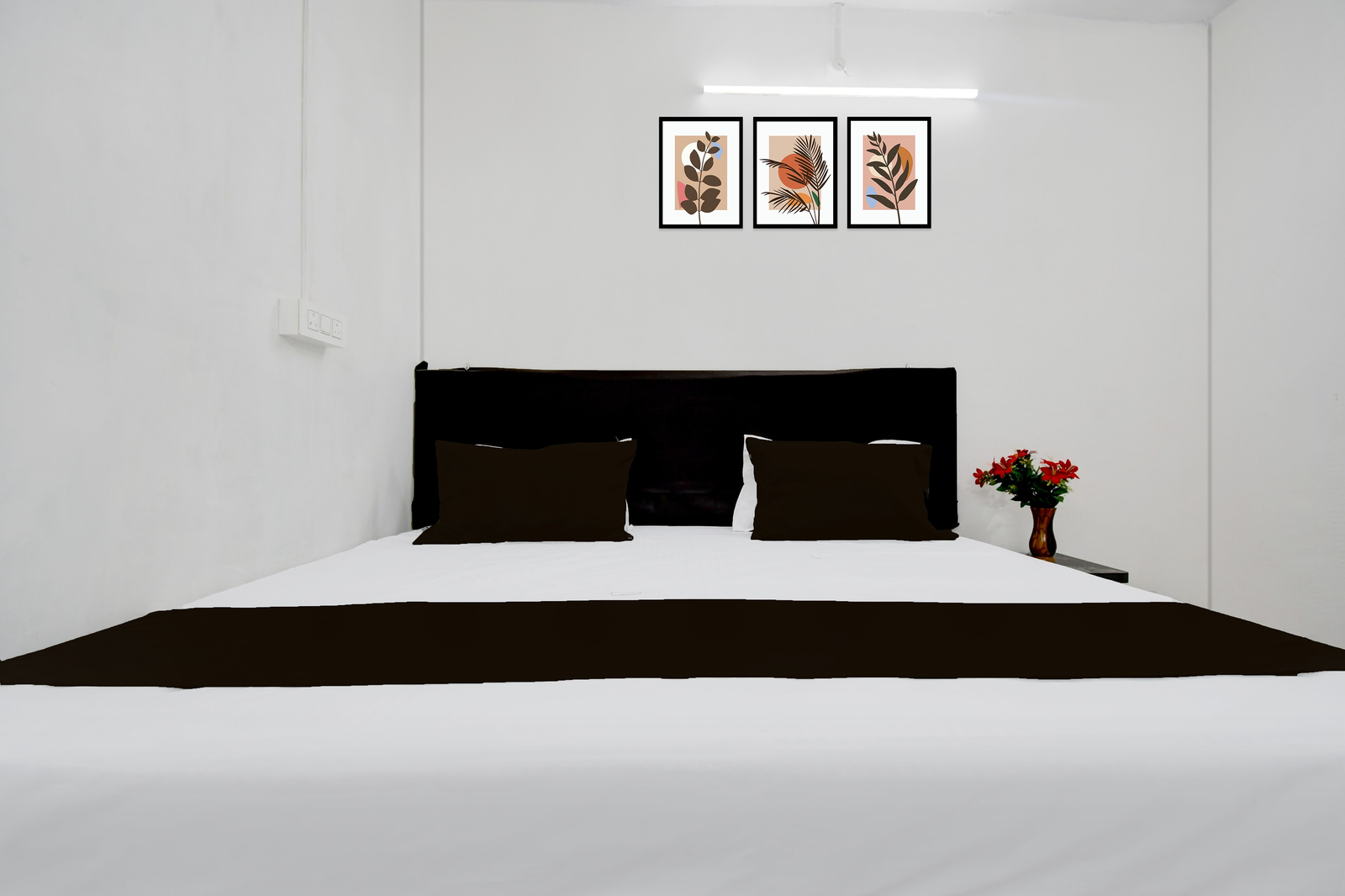 hotel o gaya railway junction formerly family guest house