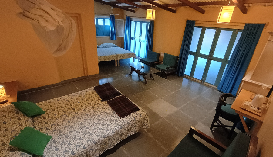 manoribel hotel