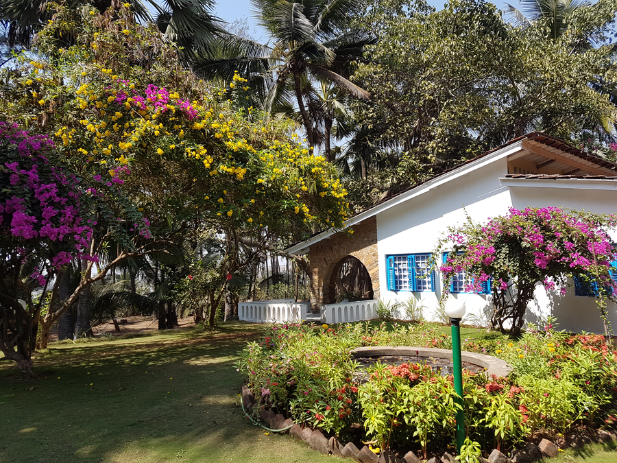 manoribel hotel