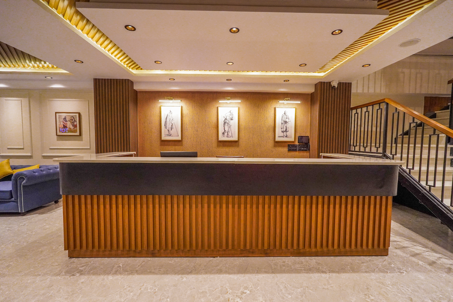 Carom Hotel Manali,,4 star