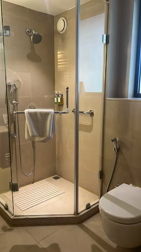 the astor kolkata