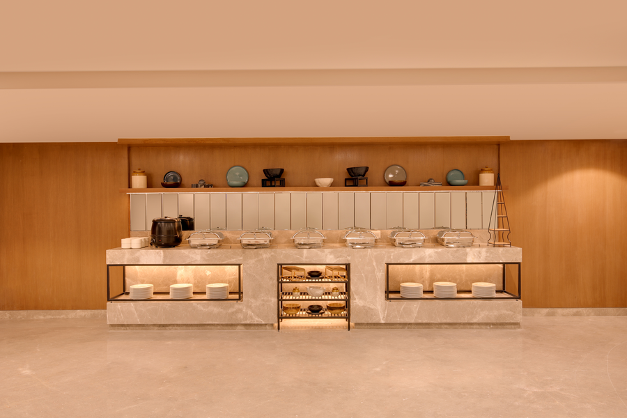 lemon tree hotel mall of dehradun