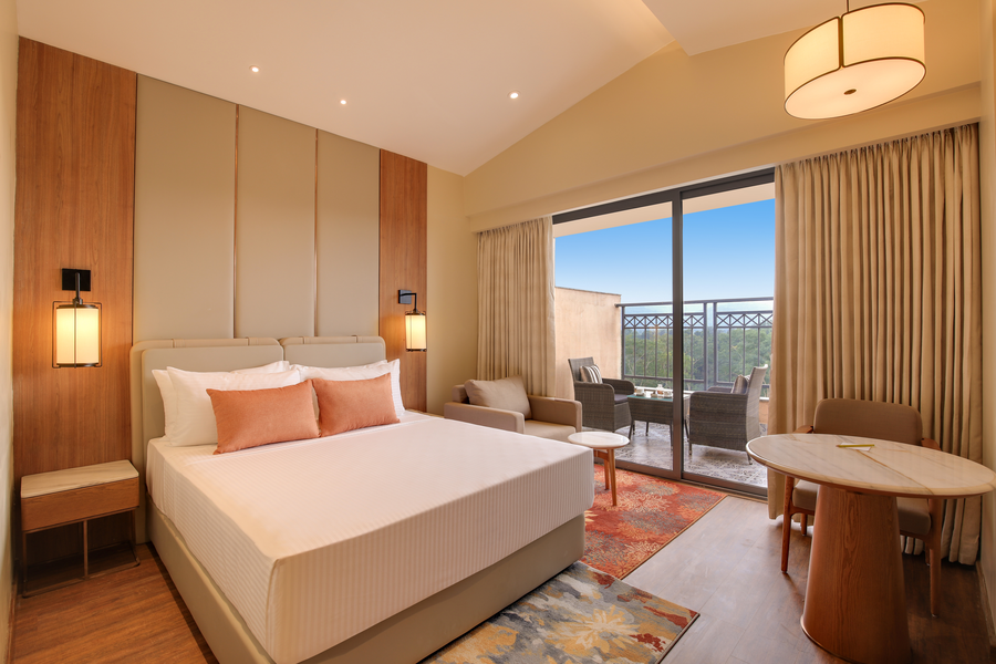 lemon tree hotel mall of dehradun