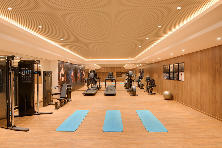 lemon tree hotel mall of dehradun