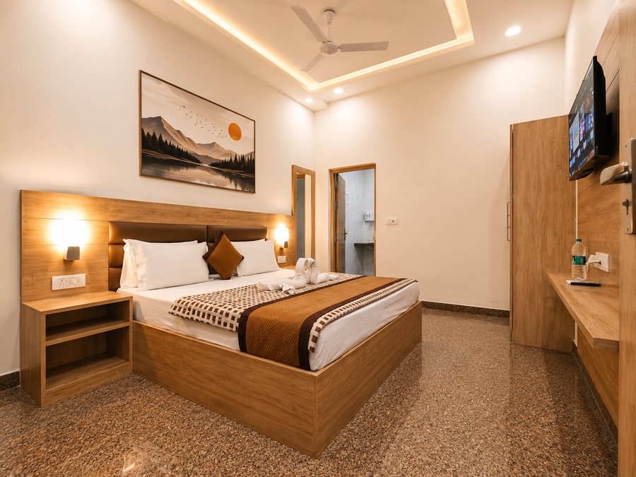 hotel devi ram atithi bhawan near banke bihari mandir
