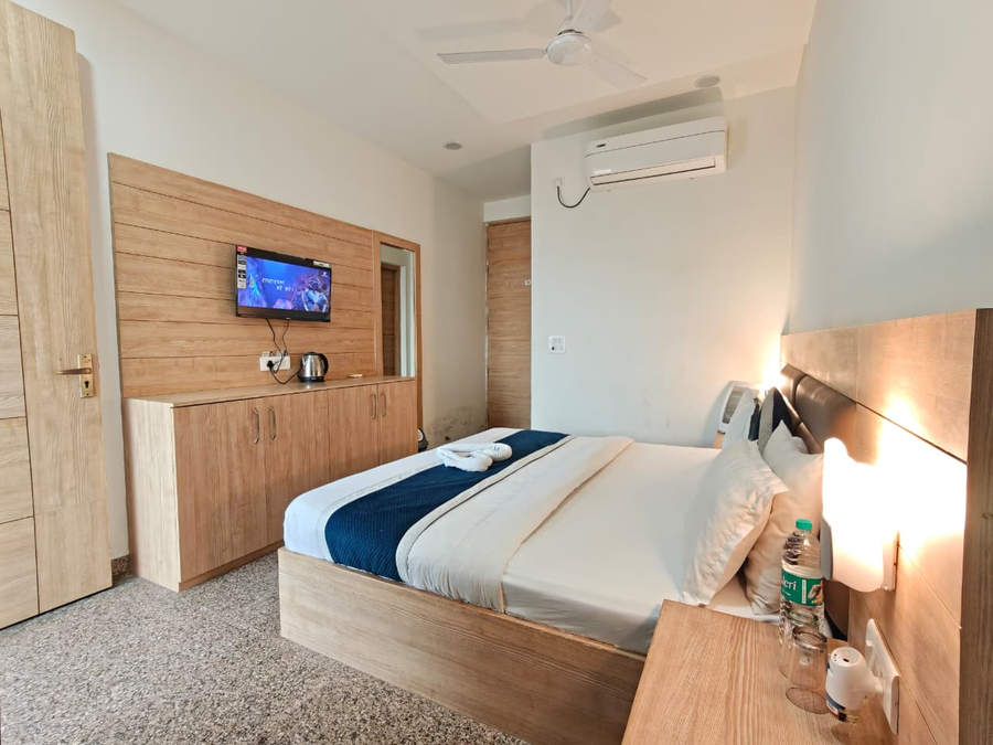 hotel devi ram atithi bhawan vrindavan by hrg