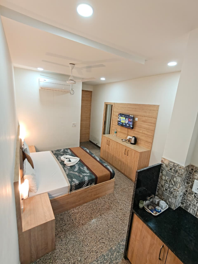 hotel devi ram atithi bhawan vrindavan by hrg