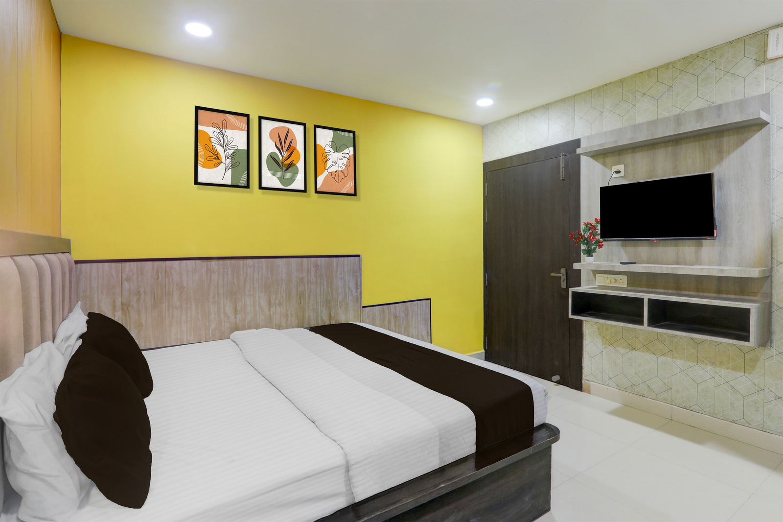 super hotel o medical college basaratpur gorakhpur