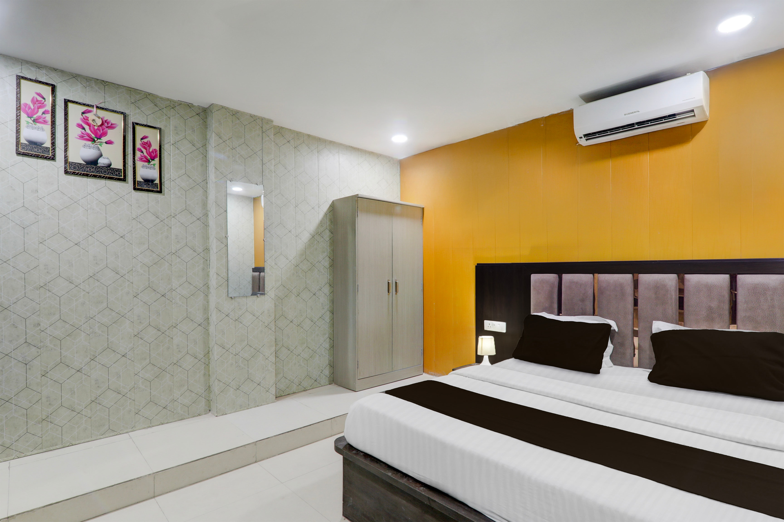 super hotel o medical college basaratpur gorakhpur