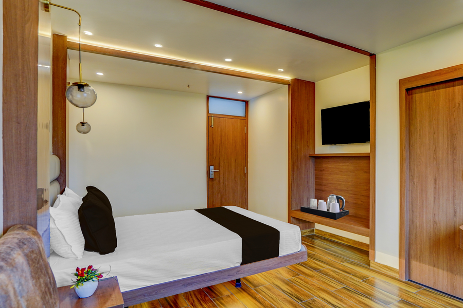 super townhouse zero mile gandhi setu formerly classic court