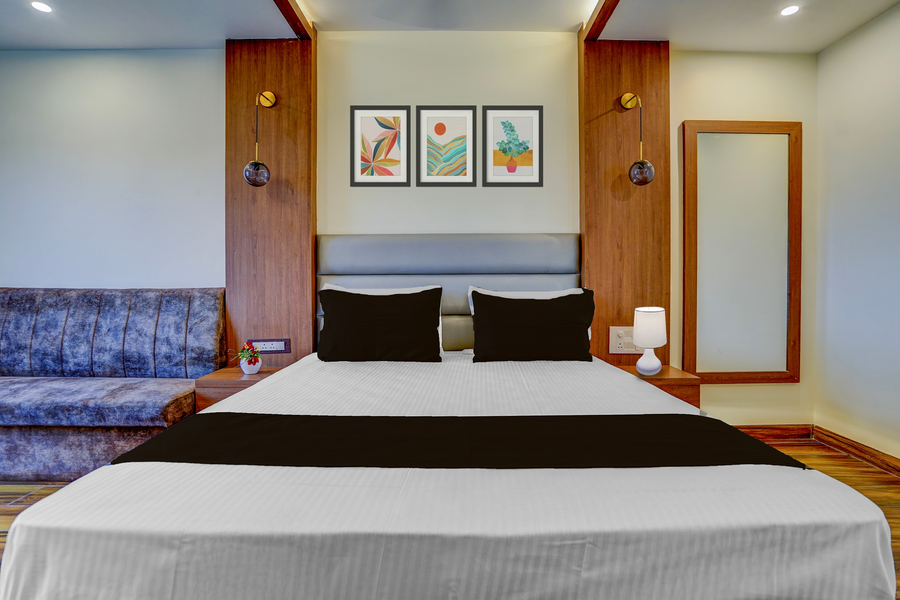 super townhouse zero mile gandhi setu formerly classic court