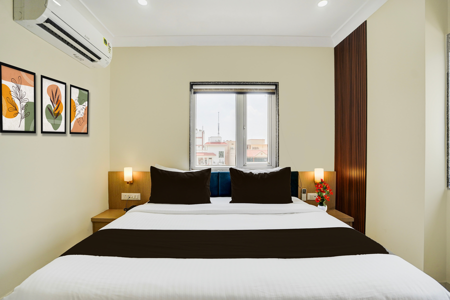 super townhouse oak banaras central railway junction formerly sri hari inn