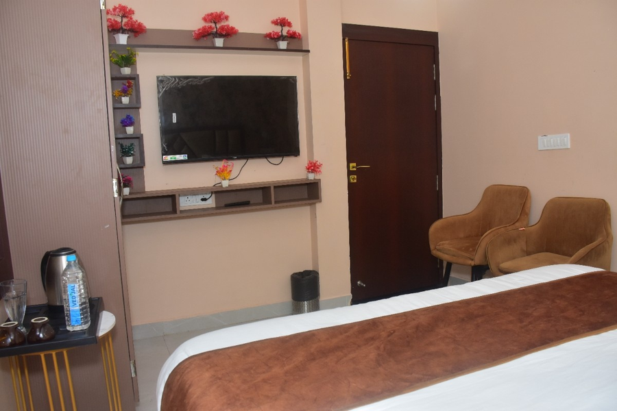 hotel anmol inn