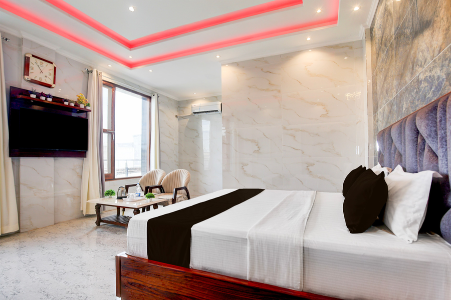townhouse by oyo chandigarh near pec pgi pu formerly hotel paradise
