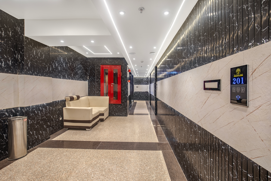 Hotel Shady Oaks,,4 star