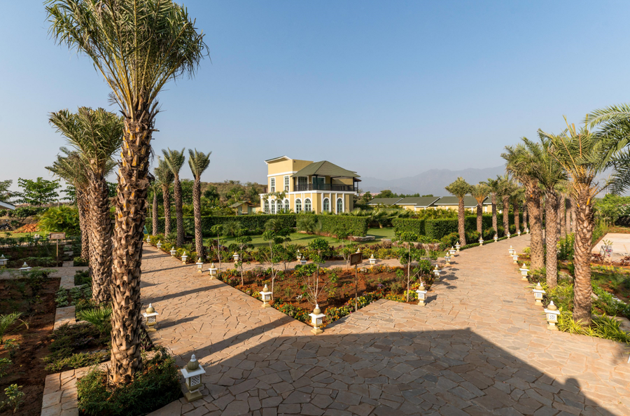 merriment luxury resort and private pool villa abu road