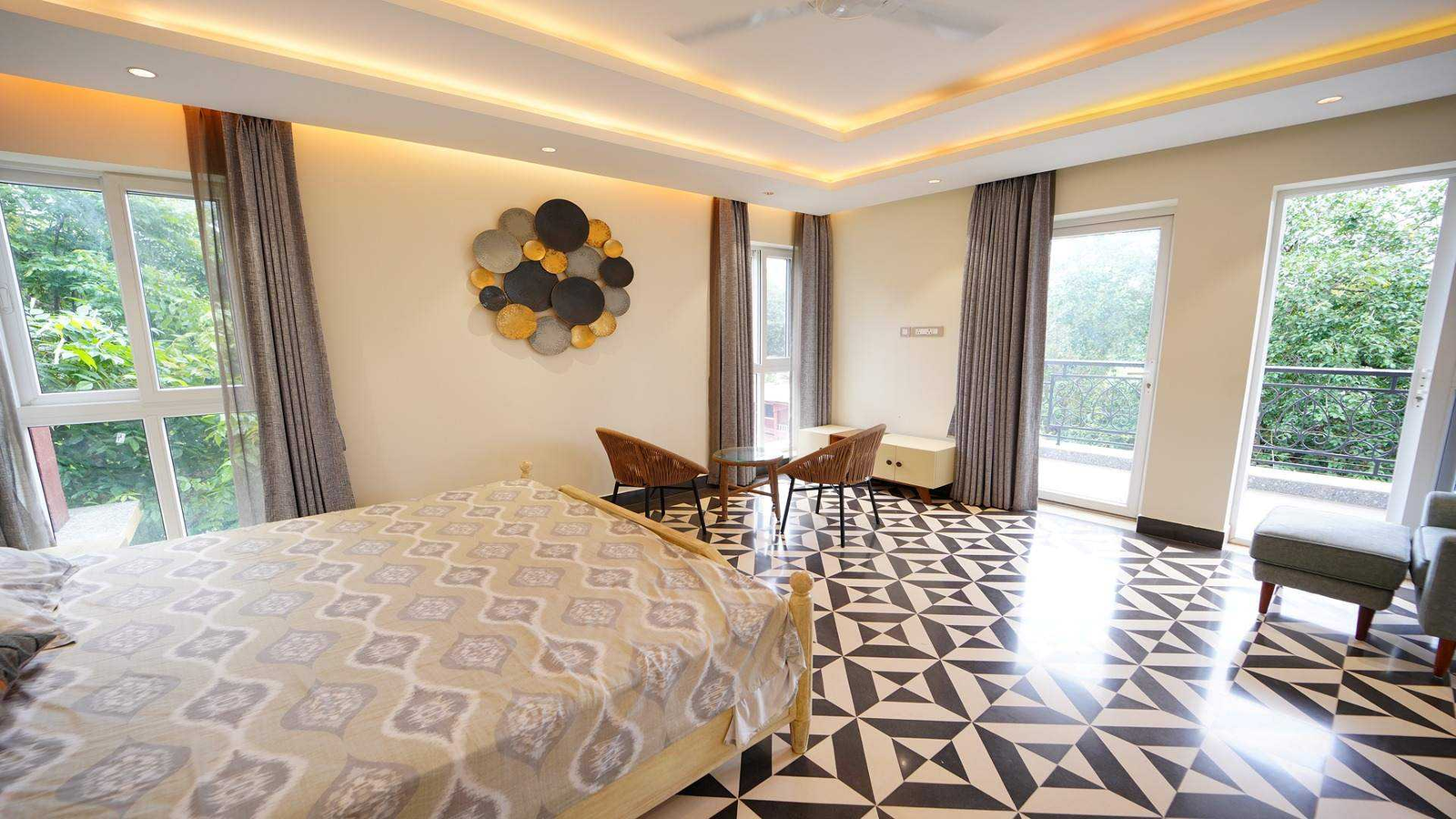 villa paraiso by dancenter 4bhk pvt pool arpora