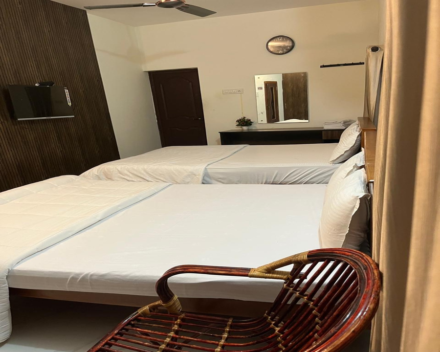 the whistling pine woods