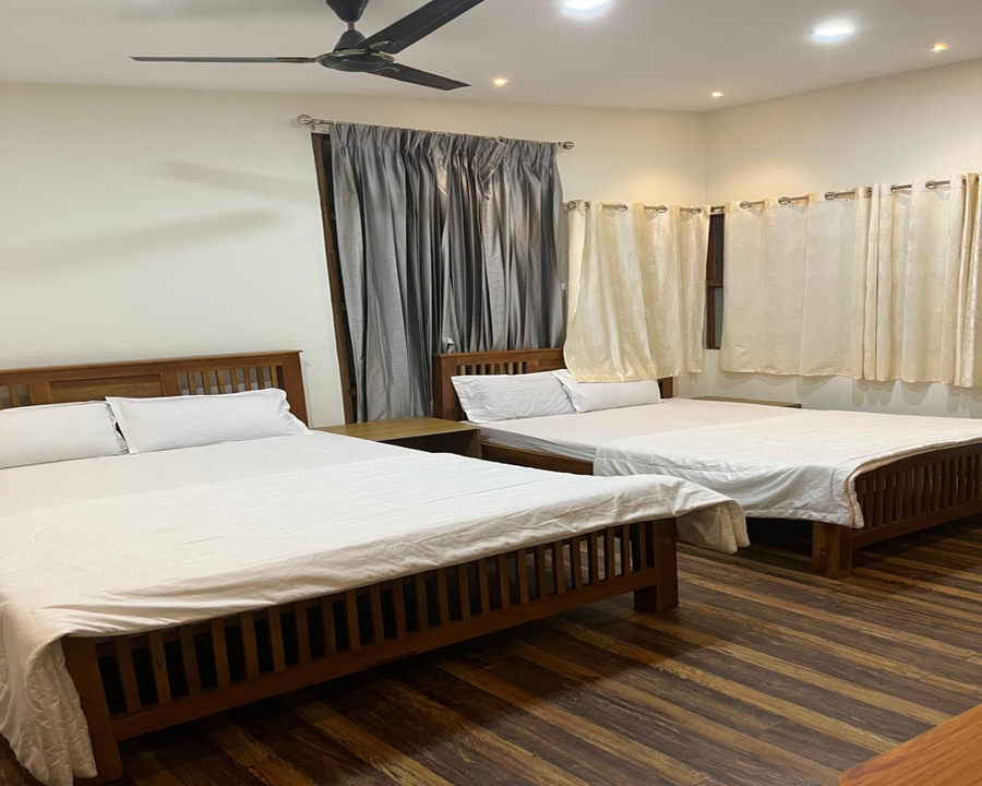 The Whistling Pine Woods,Palakkad,3 star