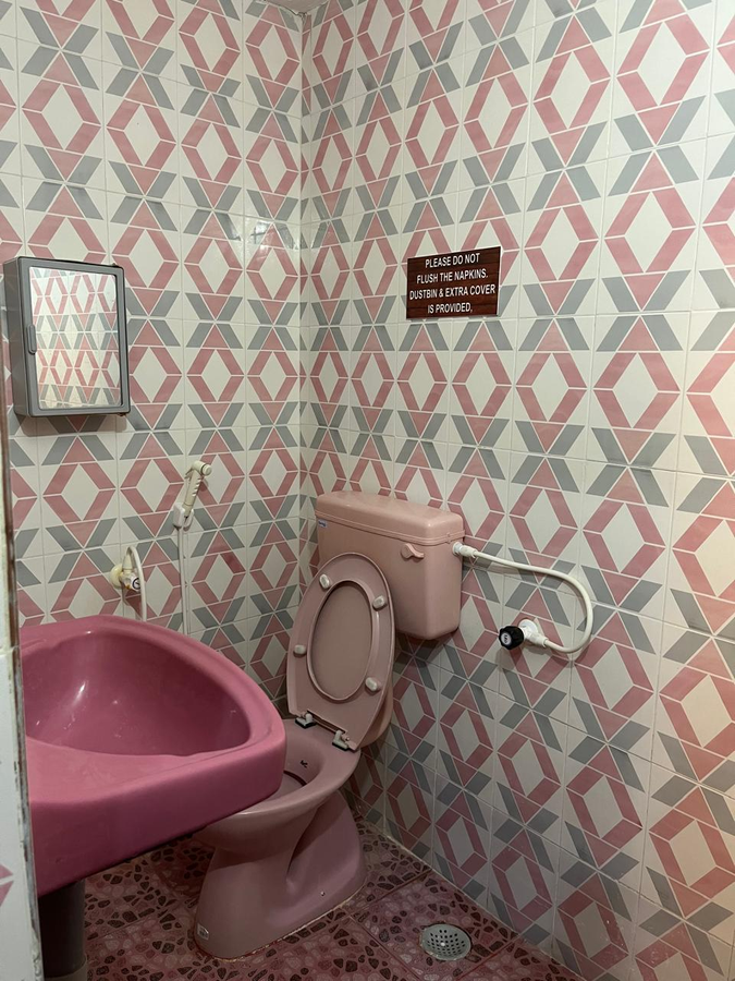 the whistling pine woods