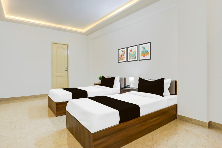 super townhouse madiwala lake park