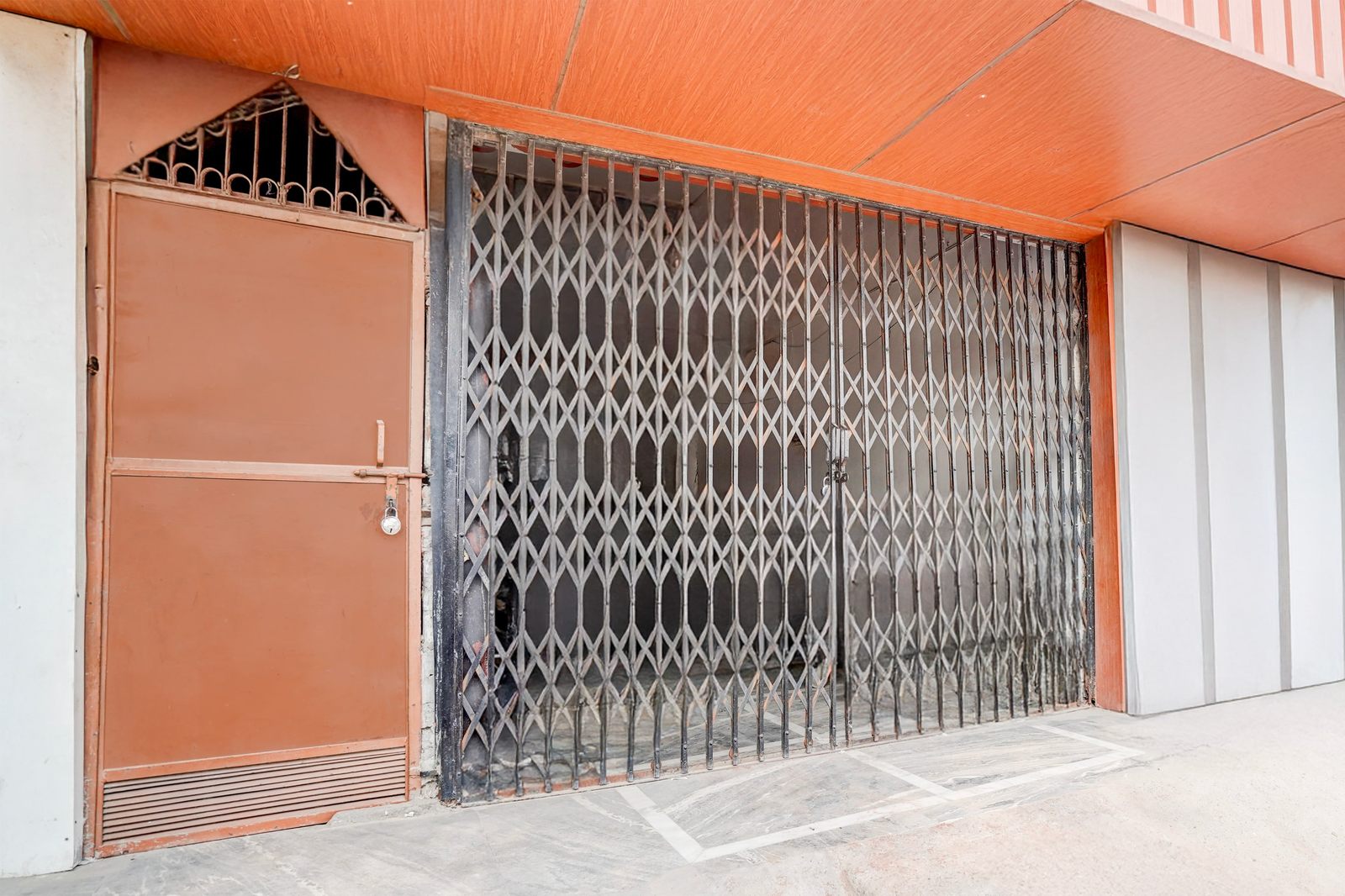 Hotel O Sector 121 Gaur City Mall Noida Formerly Royal Fng,,3 star