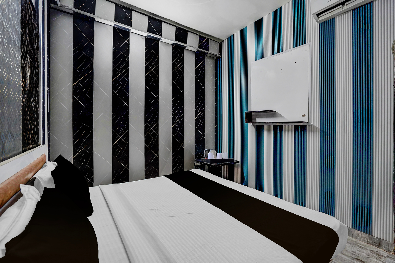 hotel o sector 121 gaur city mall noida formerly royal fng