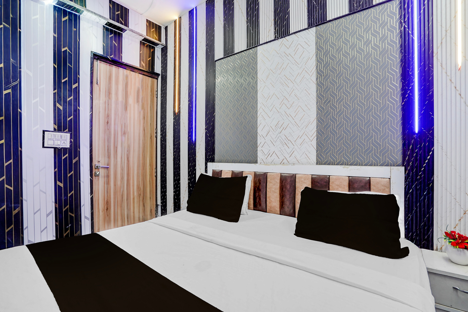 hotel o sector 121 gaur city mall noida formerly royal fng