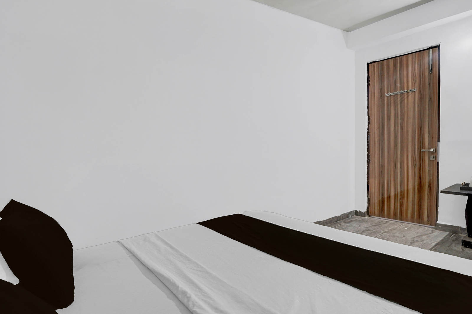 hotel o sector 121 gaur city mall noida formerly royal fng