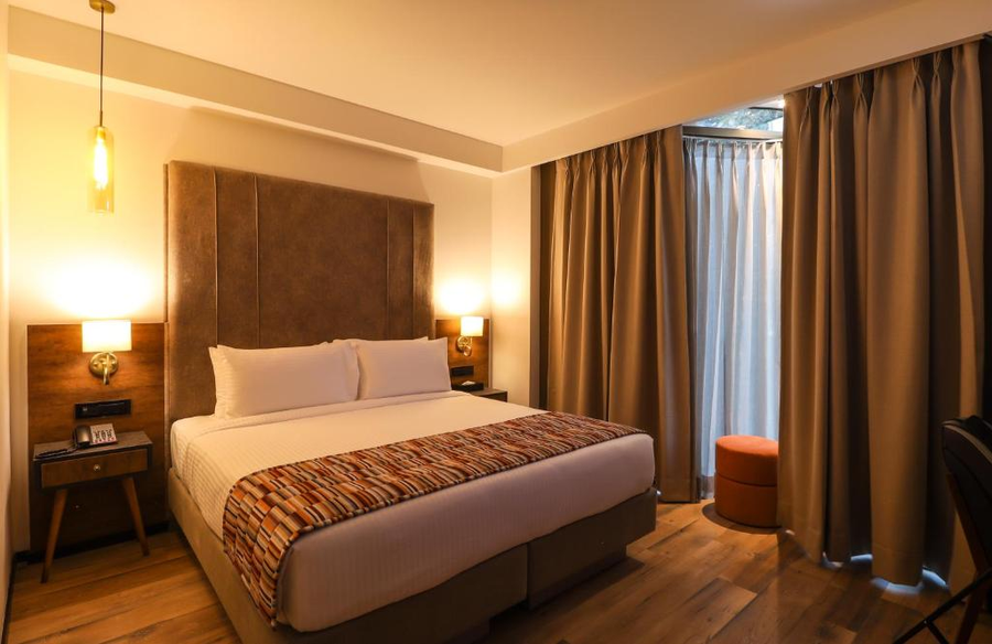 hays air by ahuja residences