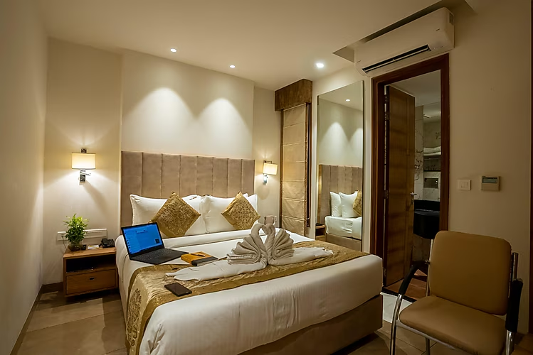celebrant hotel