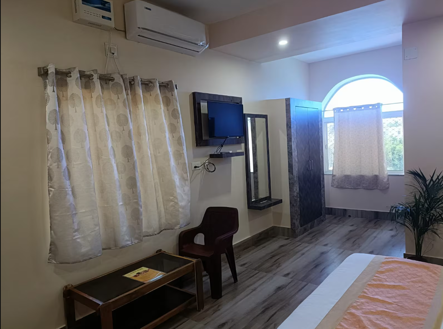 silicon inn by suviraj hotels